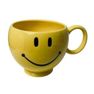 Coffee Mug Cup Yellow Ceramic Happy Emoji Teleflora Gift 4 1/2‎ x 4 1/2"